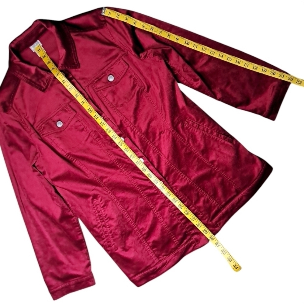 Chico's Elongated Velveteen Jacket Red Velvet Long Trucker Shacket Coat Size 2P - Picture 13 of 16